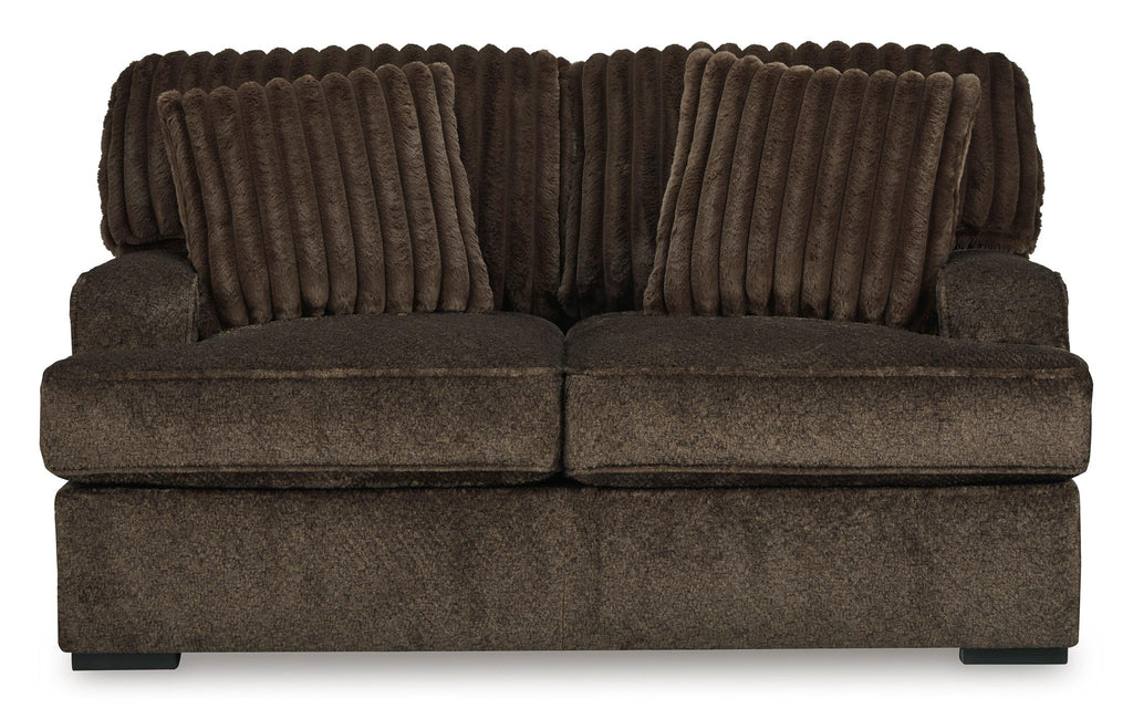 Aylesworth Loveseat - Indoor
