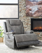 4Z-Serenity Zone Power Lift Recliner - Reclining