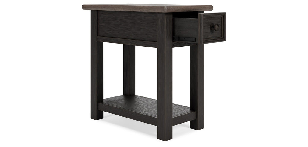 Tyler Creek Chairside End Table - Indoor