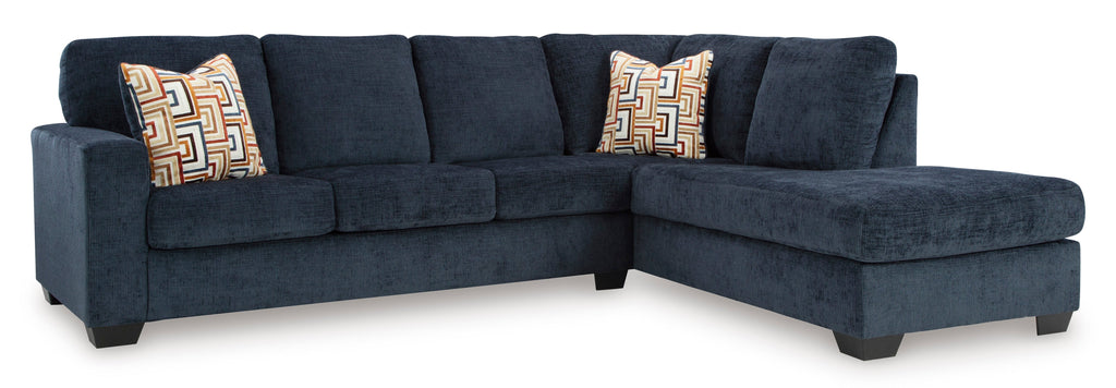 Aviemore 2-Piece Right-Facing Sectional with Chaise - Set