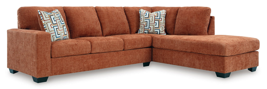 Aviemore 2-Piece Right-Facing Sectional with Chaise - Set