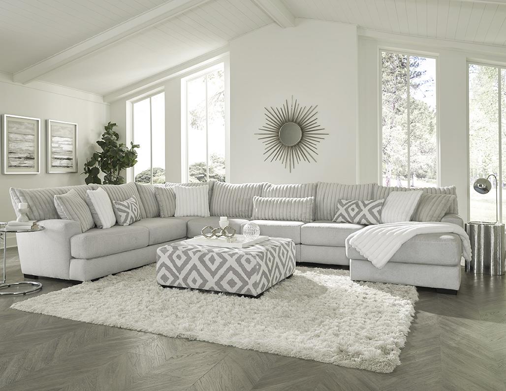 Avelina 4-Piece Left-Facing Sectional Chaise - Set