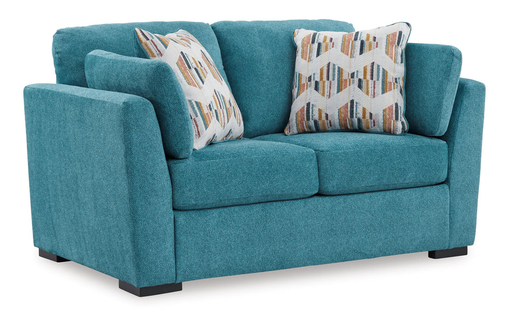 Keerwick Loveseat - Indoor