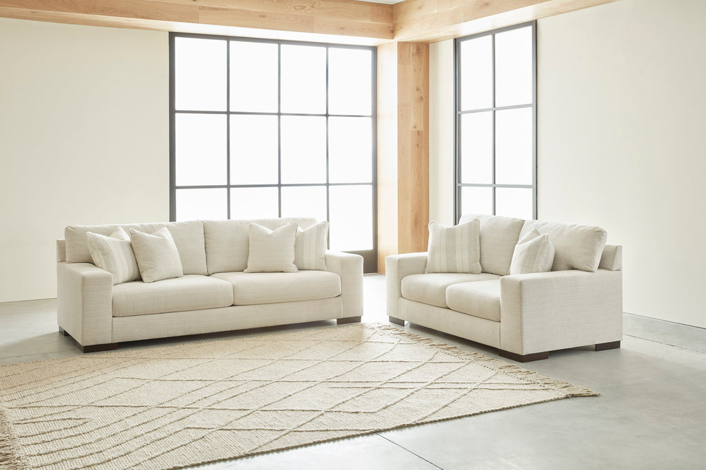 Maggie Loveseat - Indoor