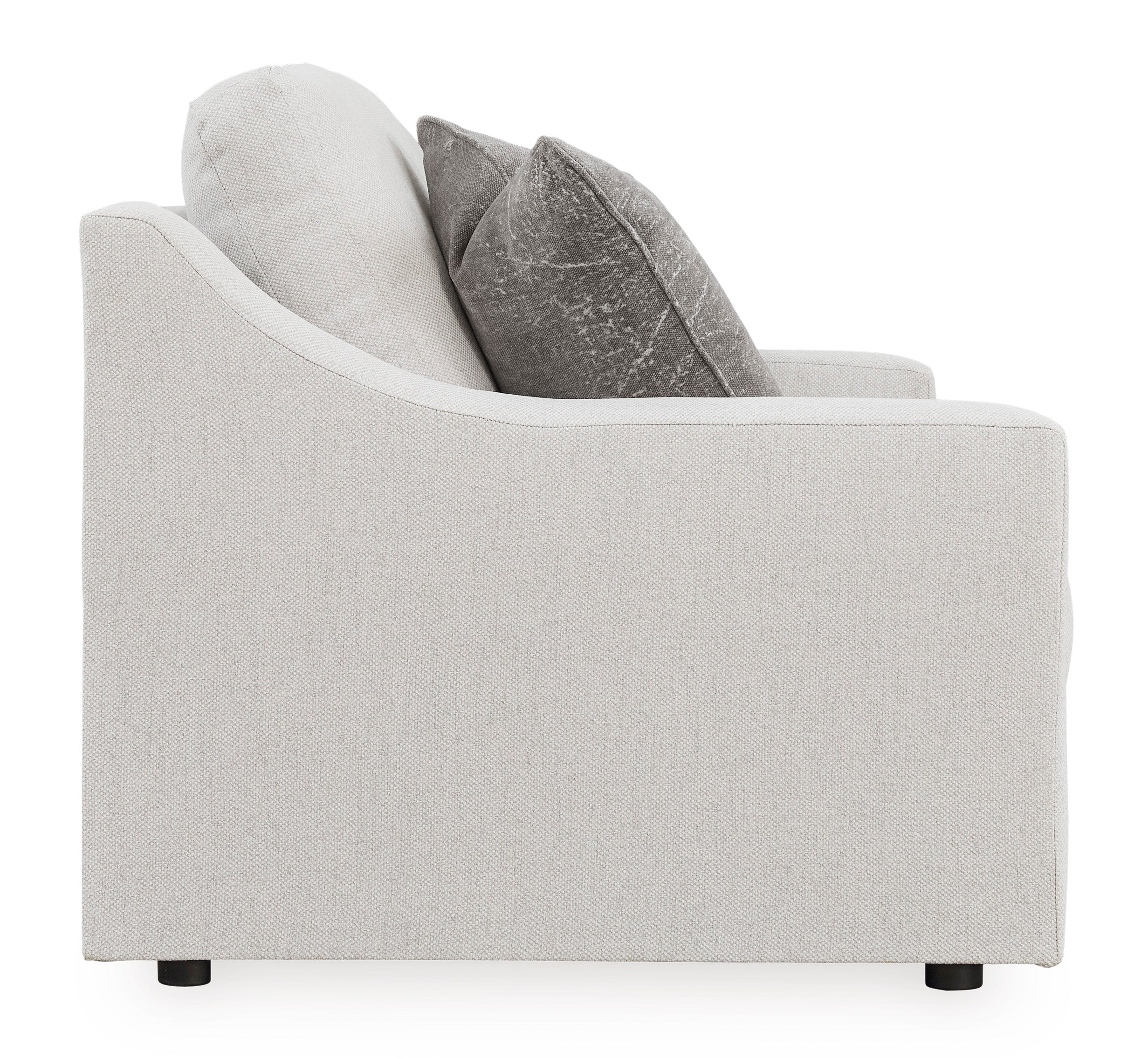 Maitelynn Loveseat - Indoor