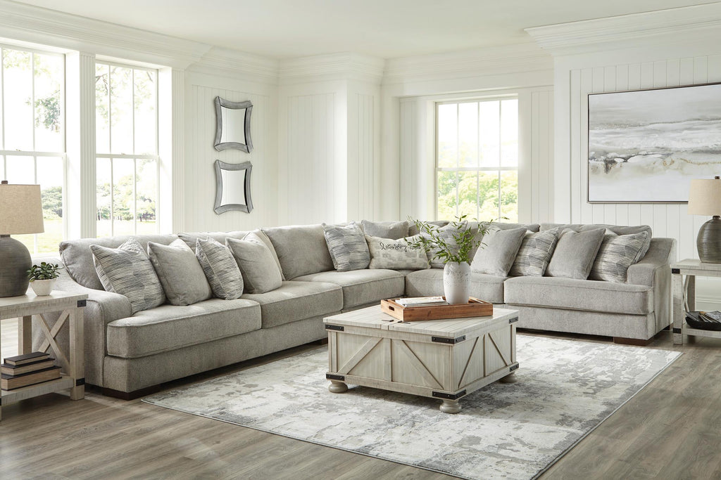 Bayless 4-Piece Sectional - Set