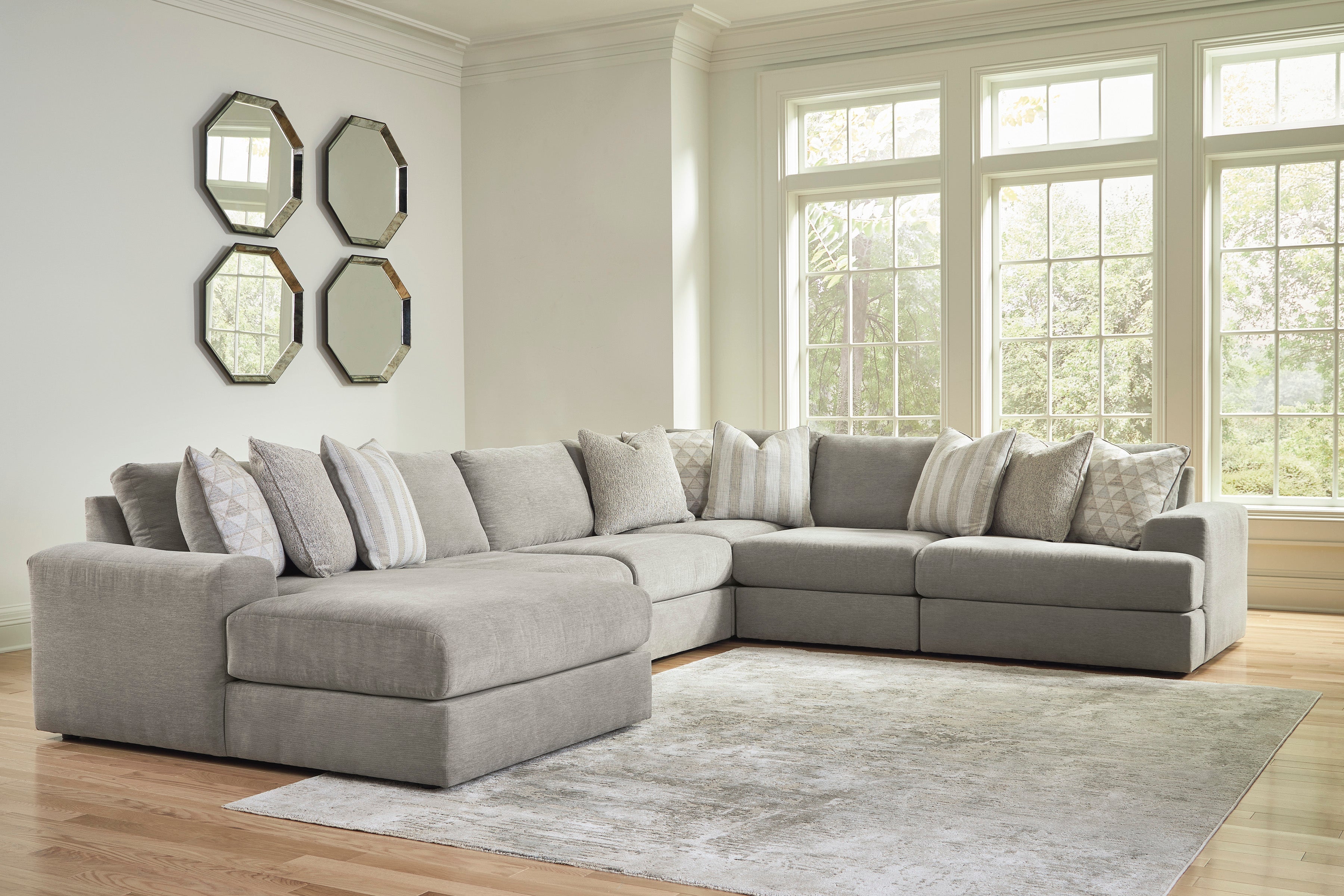 Avaliyah 6-Piece Sectional - Set