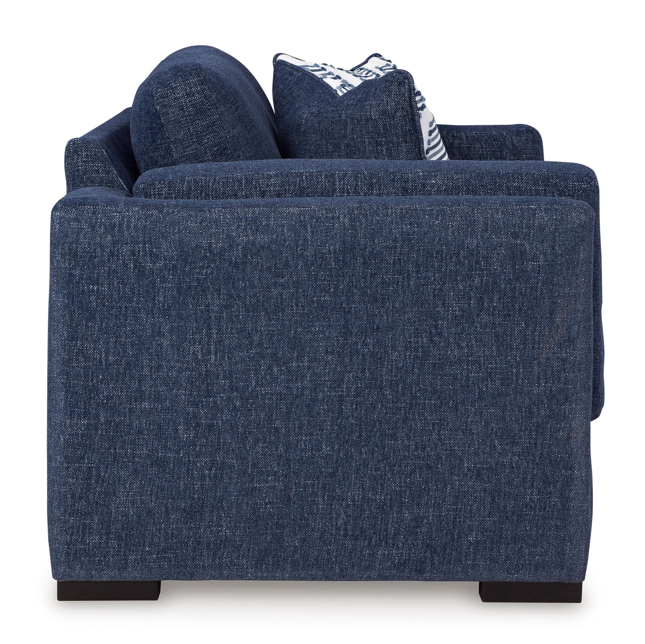 Evansley Loveseat - Indoor