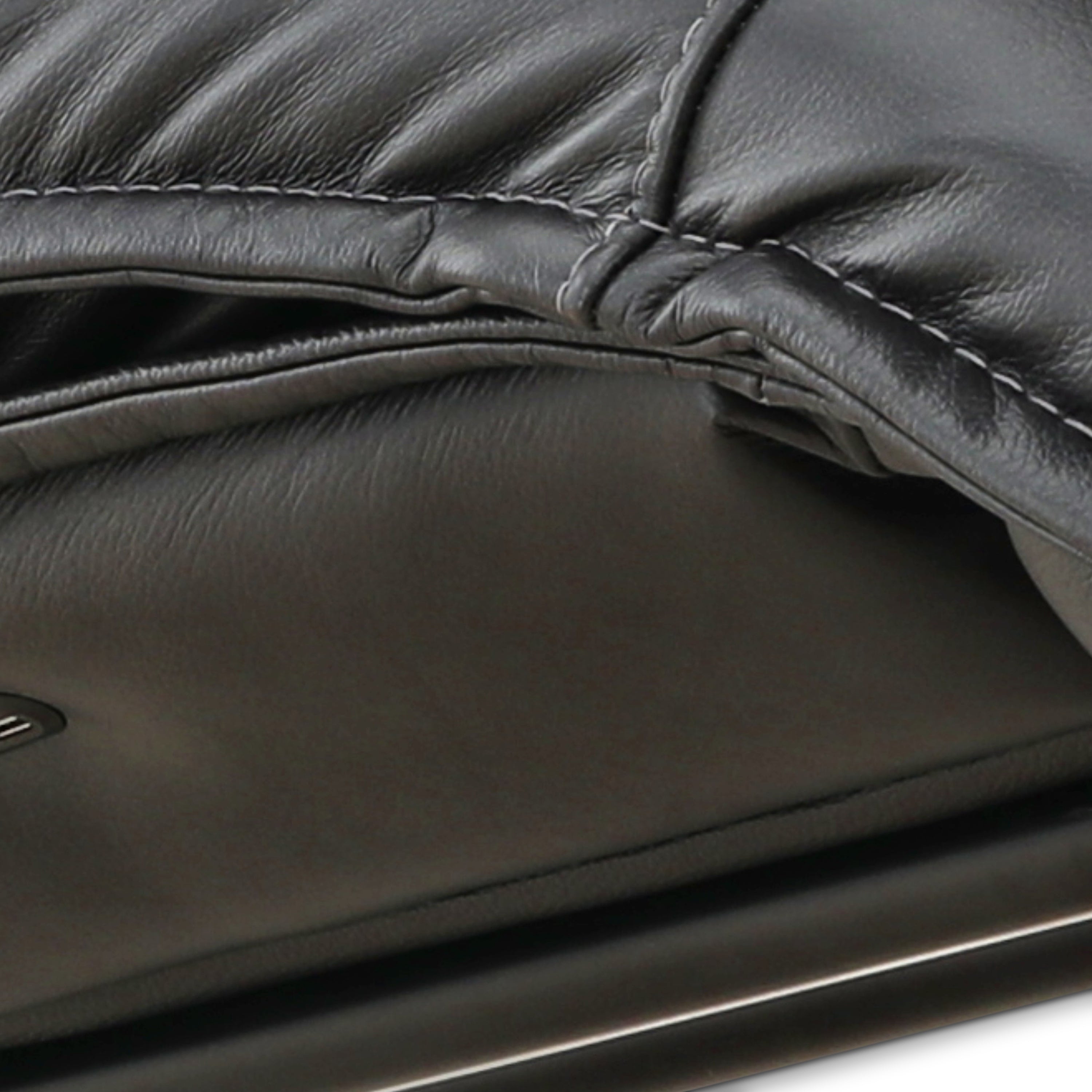 Infinity Lounger Leather Power Reclining Chaise with Audio - Decor