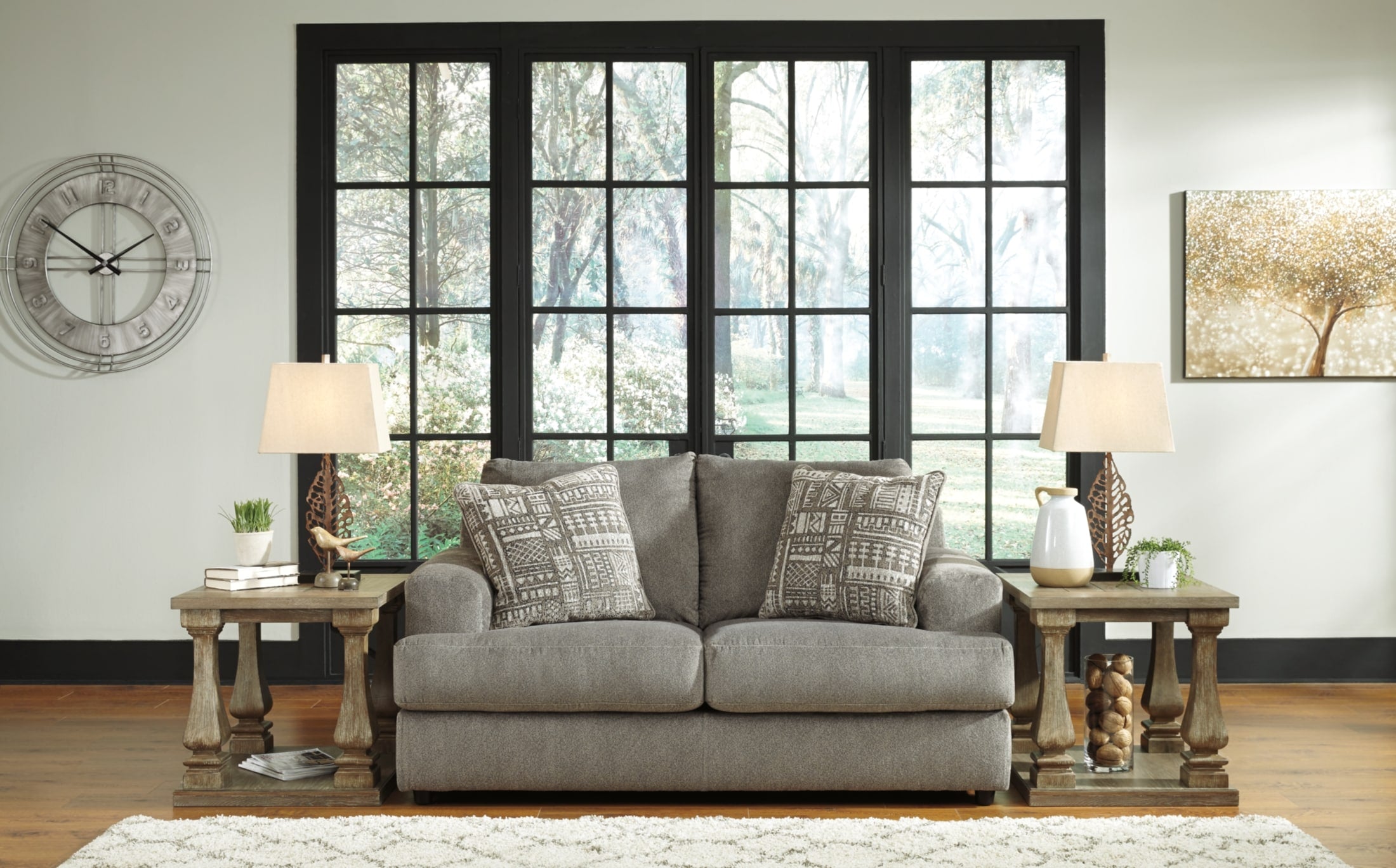 Soletren Loveseat - Indoor