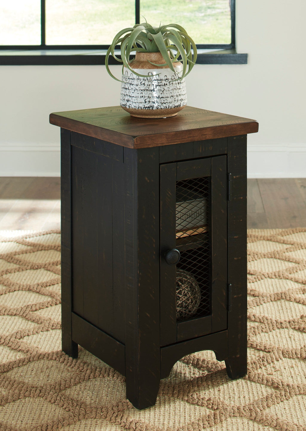 Valebeck Chairside End Table - Indoor