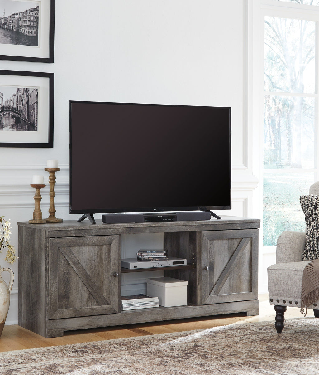 Wynnlow TV Stand - Indoor