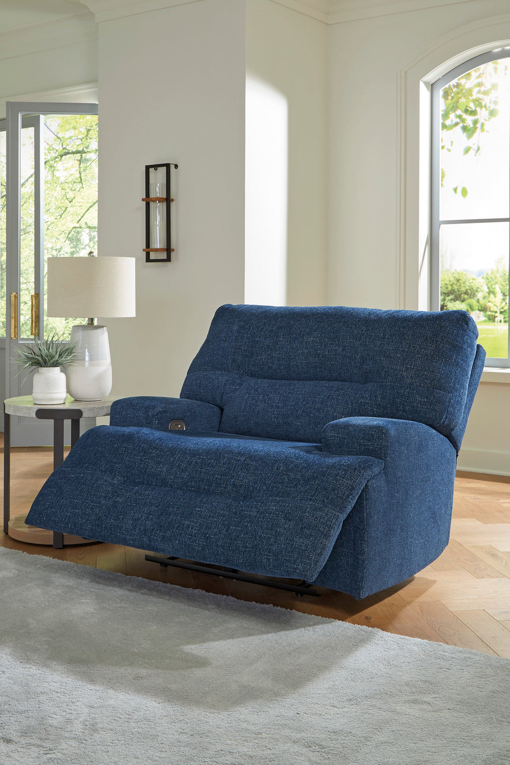 Acklen Place Wide Seat Power Recliner - Fabric