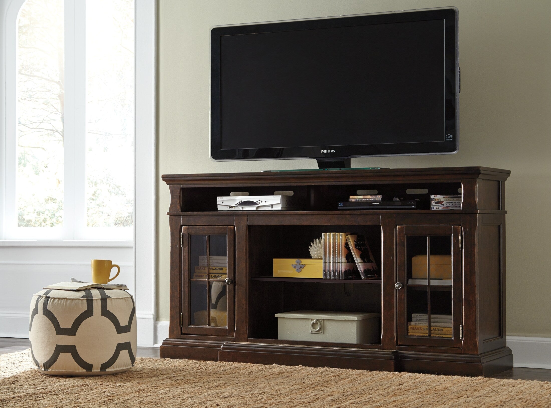 Roddinton 72 TV Stand - Console Table
