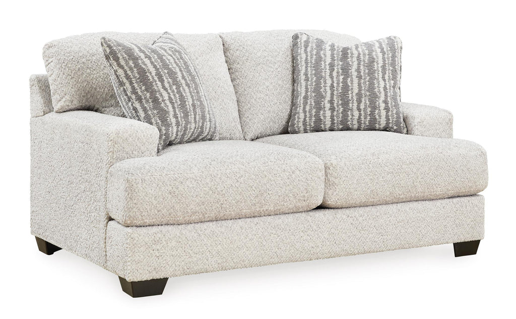 Brebryan Loveseat - Indoor