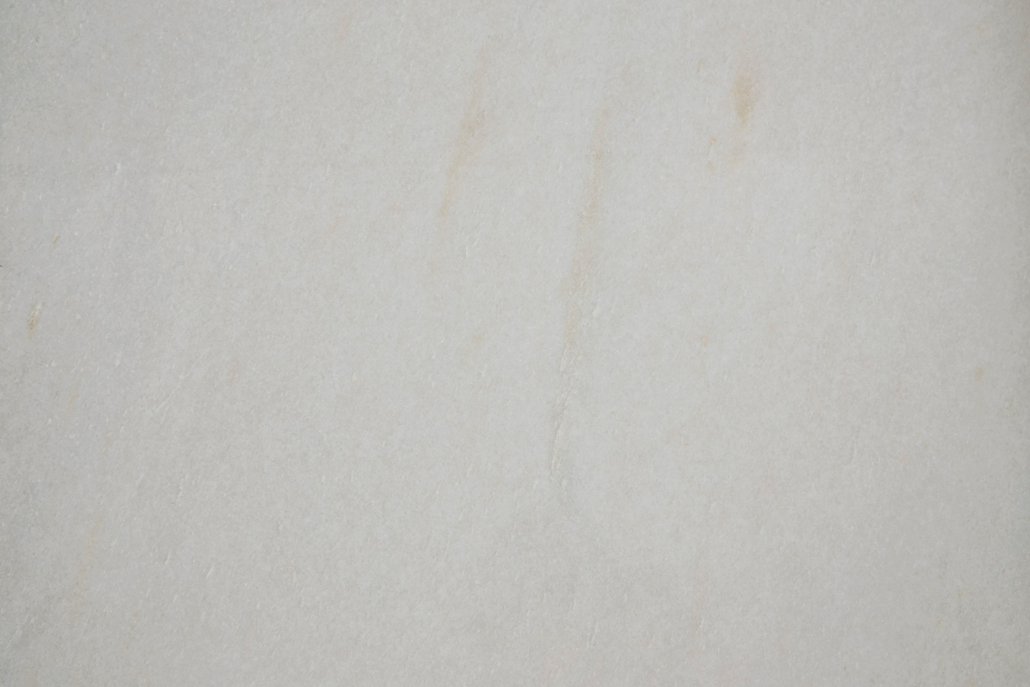 Rusitori End Table - Indoor