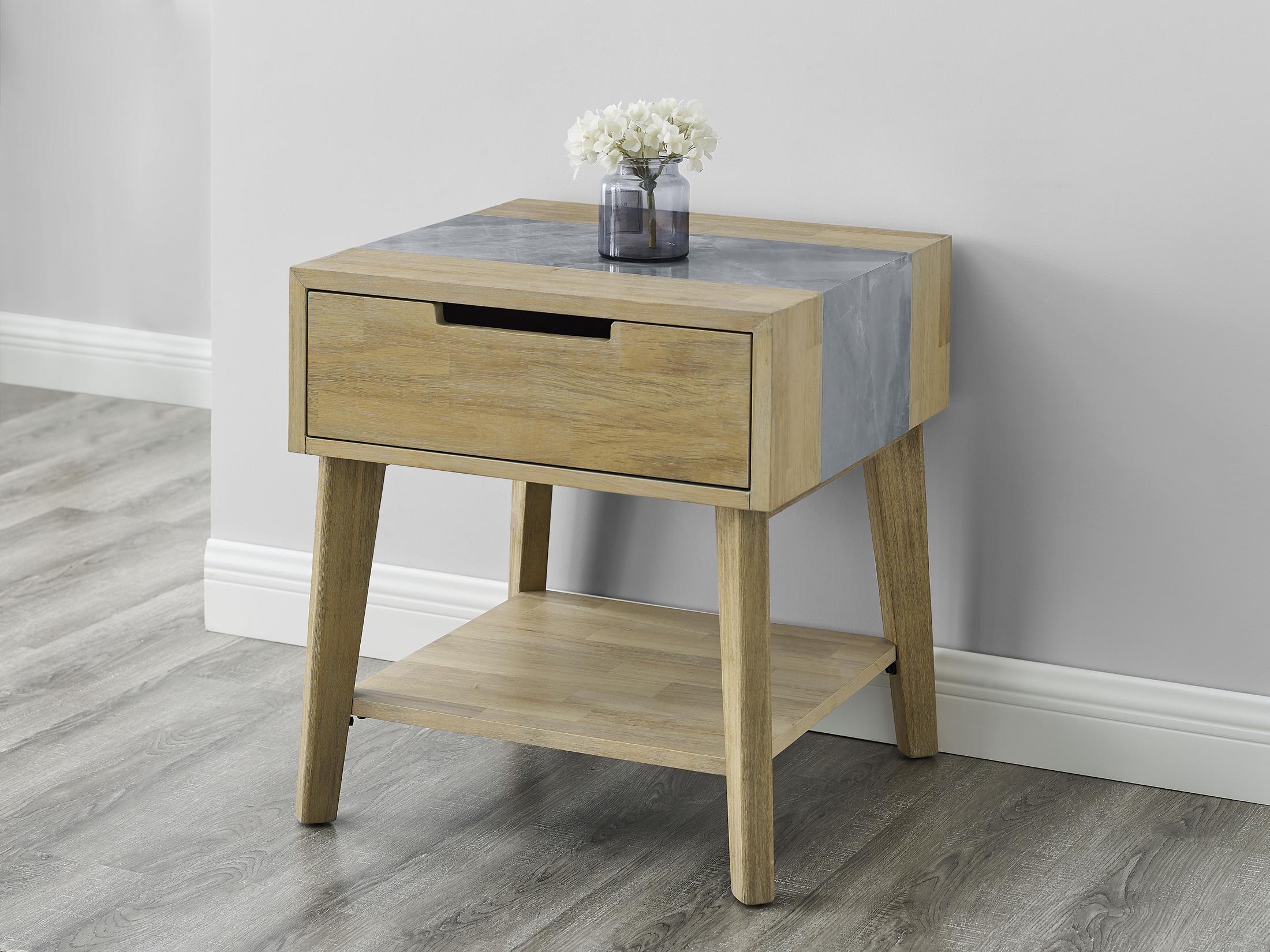 Bay End Table - Indoor