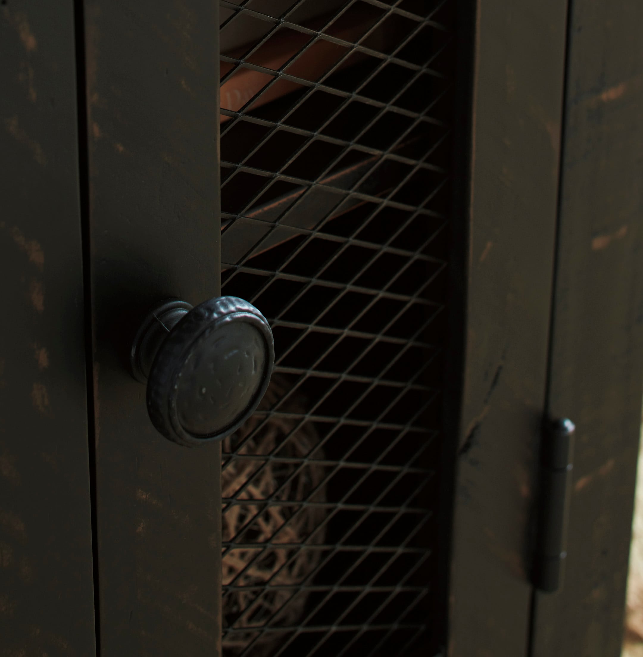 Valebeck Chairside End Table - Indoor